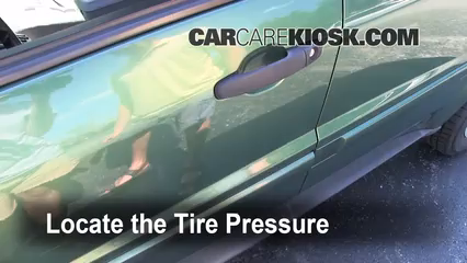2005 Chevrolet Equinox LS 3.4L V6 Tires & Wheels Check Tire Pressure